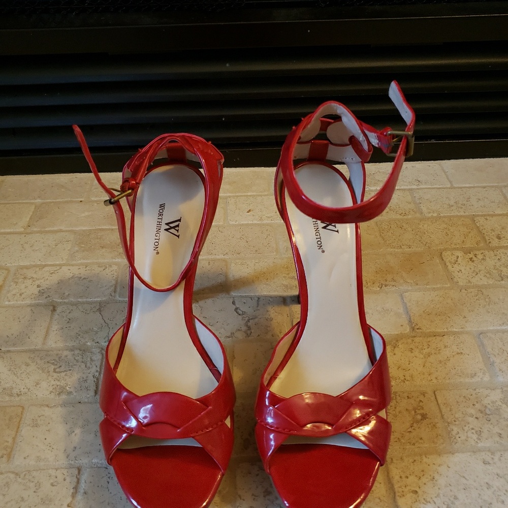Worthington brand, red patent leather opentoe heel